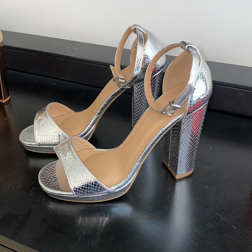 Metallic Snake Skin Platform Heels